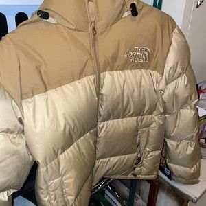 The northface vintage puffer jacket (tan)
